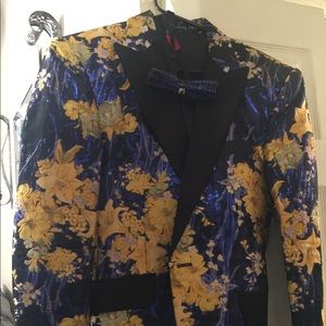 A blue and yellow jacket